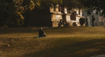 Aşırı Düşünme (Overthinking) Hastalığı Nasıl Yenilir? 5 Pratik Zihinsel Egzersiz