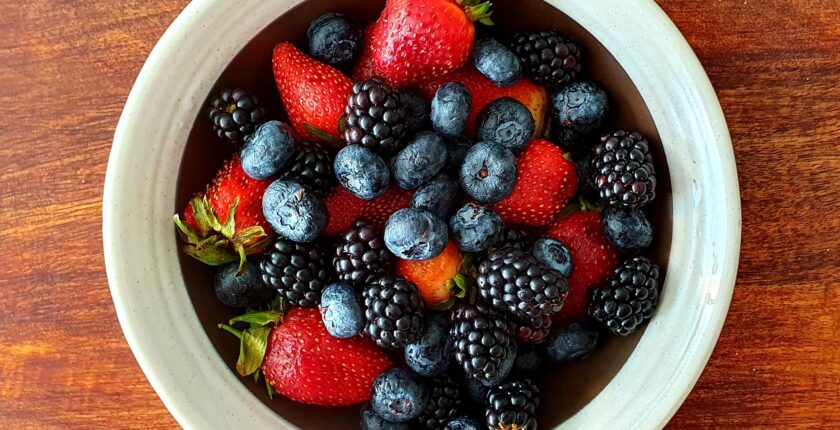 Kolajen Üretimini Artıran C Vitamini Zengini Meyveler ve Beslenme Sırları Kolajen Üretimini Artıran C Vitamini Zengini Meyveler ve Beslenme Sırları